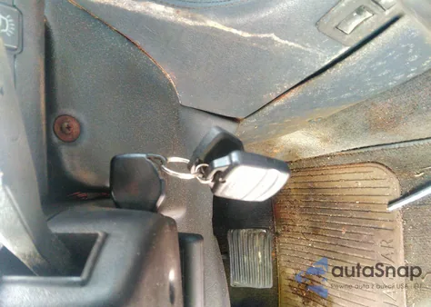 1988 Jaguar Xj6 z USA, uszkodzony, nr VIN SAJHV1648JC540850